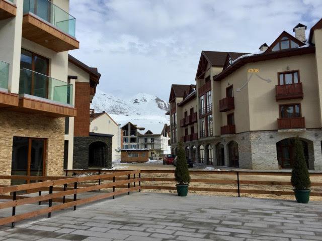 Ferienwohnung Redco №1 Apartament Gondola Lift Gudauri Exterior foto