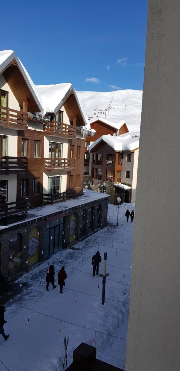 Ferienwohnung Redco №1 Apartament Gondola Lift Gudauri Exterior foto